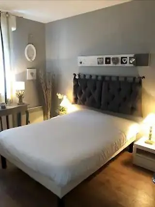 Les Pieds Dans L'eau Довиль